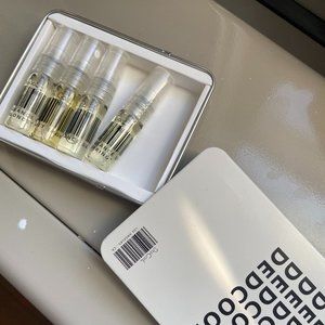 Dedcool Four Samples with Tin